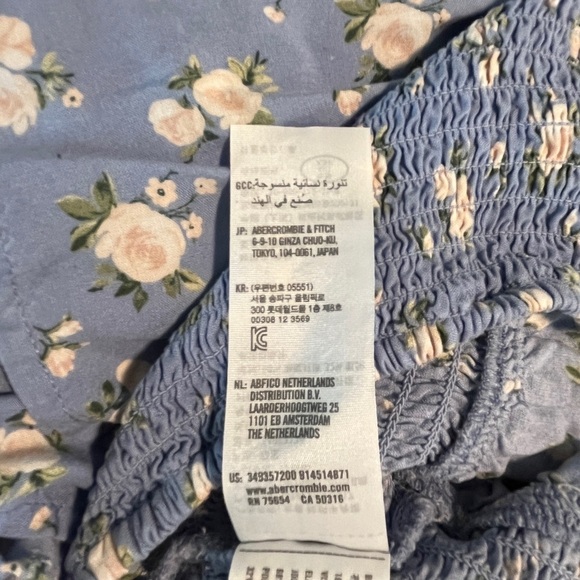 Hollister Ultra High Rise Light Blue Floral Elastic Waist Skort, XS - Picture 3 of 5